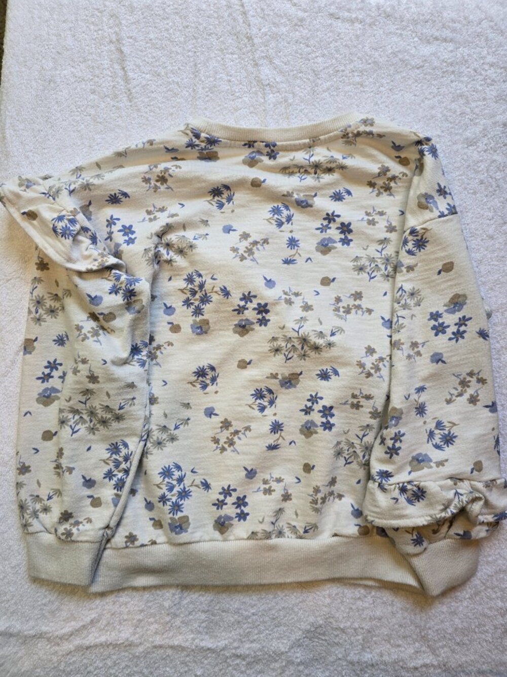 Jessica Simpson Girl's Set - Cream Ruffle Top and Leggings With Floral Patten - Picture 3 of 8